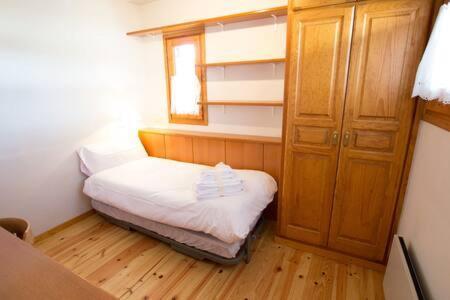 Appartamento Casa Amb Jardi Alp Esterno foto